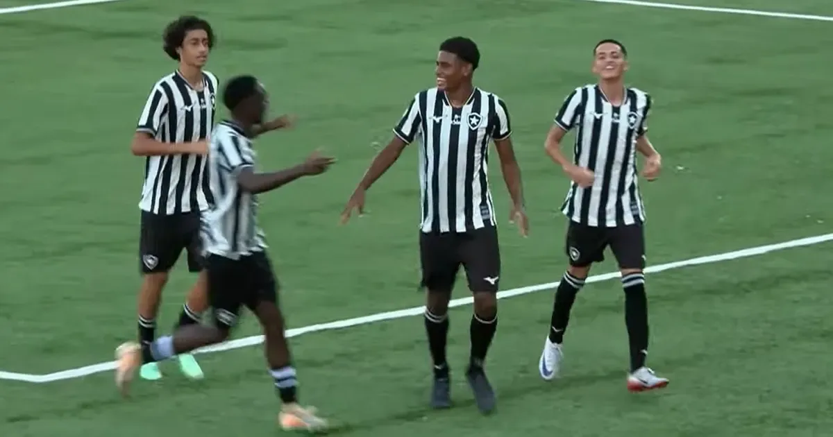 Botafogo vence Petrópolis/Gonçalense por 2 a 0